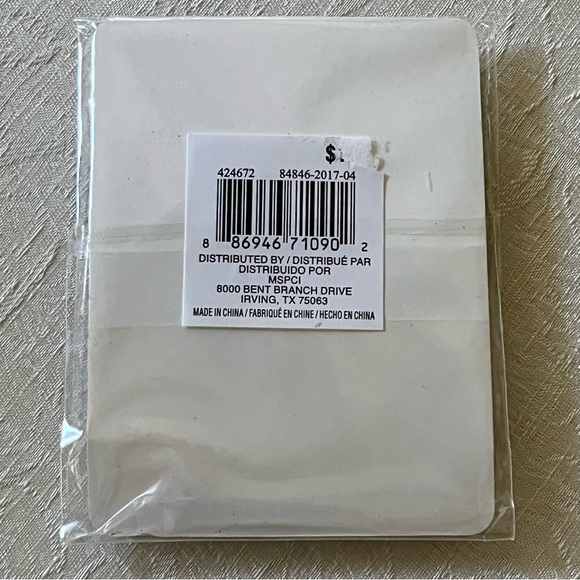 New! Round Compact Mirror with Black Rhinestones - Picture 2 of 2